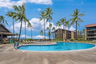 Papakea L402 · PK L402 Rare LUX Oceanfront Views, Pool, Paradise - 8