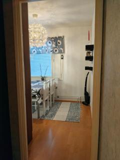 Peaceful and spacious apartment with free parking - 3