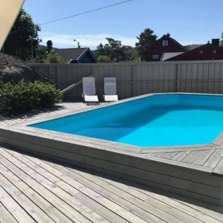 Sørlandshus med basseng - 7