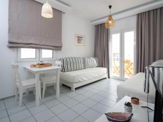 1 BR Renovated Apartment By the Sea-SummerMemories - 8