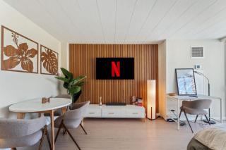 Full Kitchen, Firework Show, Penthouse Villa - 0