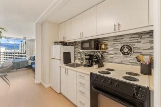 Full Kitchen, Firework Show, Penthouse Villa - 2