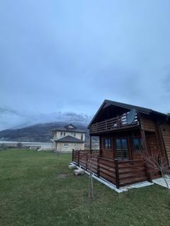 The Lake Breeze Bay - 9