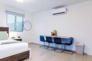 Aquaville Dorado Moderna Studio 6 - 3