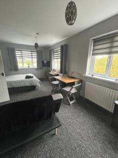 Happy Airfield Studio - 6