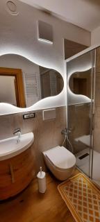 Bella Cortina - comodo al centro e impianti, con garage - 0