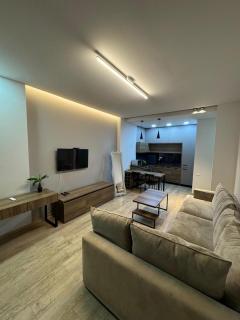 Ameri Plaza Lilu Home apartment - 0