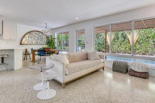 Tropical backyard with pool 10 min from Miami Beach! - 6