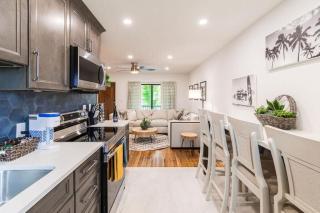 400 South - Unit F - 2