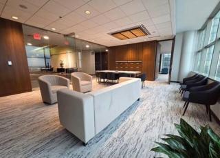 Panoramic Views on High floor- Near Stadium- 3B 2B - 4