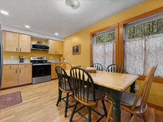 Cedar Grove Chalet - Welches - 1