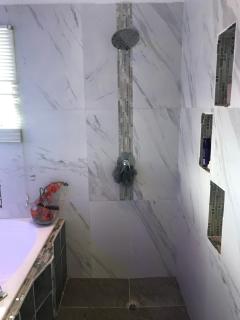 Tropical Harbour View - 7