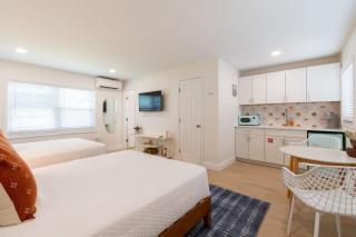 THE JUNI Stunning Studio Walk to Everything - 2