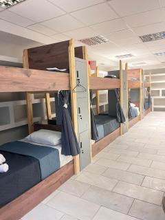 Sharing Apartment - 3