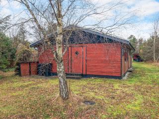 4 person holiday home in Hals - 8