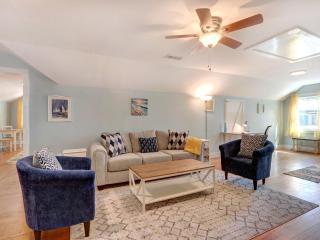 Sundial Inn Unit 4 - 4