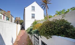 Artist Studio By My Getaways - 1