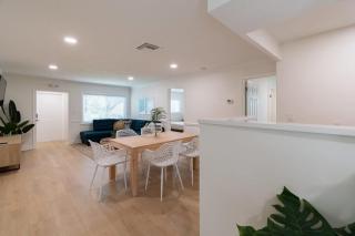 The Juni-7 Unit Renovated Complex - Cocoa Beach - 1