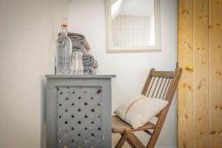 The Secret Cottage - 4