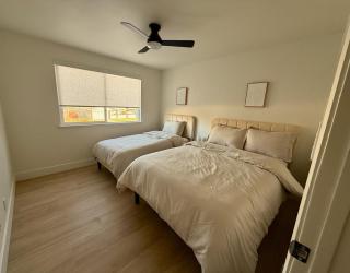 New! Modern 4BR max 12 ppl, 5 mins to everything! - 7