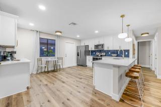 Coastal Oasis - Unique 2BR Beach Bungalow - Cape Canaveral - 2