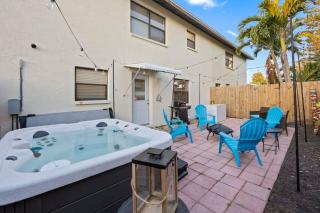 Cocoa Beach 3BR Retreat w Hot Tub & Patio - 9