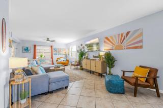 Downtown Cocoa Beach Townhome- Walk to Everything - 0