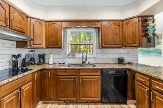 Canal-Front Escape w Gazebo Kayaks & Game Room - 1