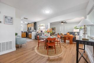 Island Escape w Private Pool & Outdoor Haven - 8