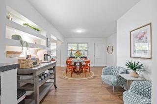 Island Escape w Private Pool & Outdoor Haven - 2