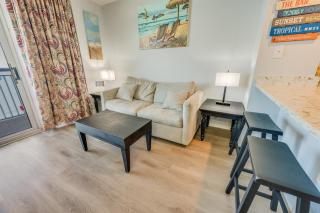 Roxanne Towers Remodeled with Amazing Views,Pools! - 7