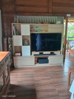 Seaside Retreat and Steps to the Beach & Pools - 5