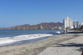 Apartamento en Rodadero - Playa Salguero - frente al mar - 9