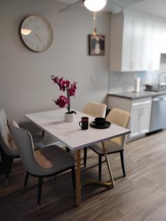 Cozy 2bdr Beach home - 2