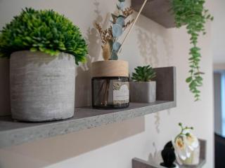 Stylish 1 Bed Flat Central Leeds - 4