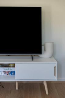 Foreshore Escape - Beachside Comfort near Dining - 1