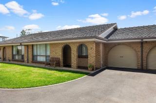 Brighton Escape - Seaside Living near Dining and Jetty - 5