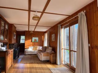 Nunyara - BYO Linen - 2