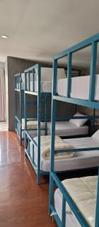 Retro guesthouse - 5