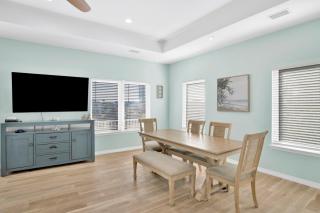 Sunride Shores Beach House - 4