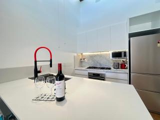 Forest Retreat 2BR Doncaster Westfield M3 - 8