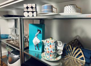 Stylish Designer Home Freshly Renovated 2BR Doncaster Westfield M3 - 1