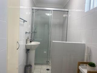 Bondi Garden Getaway - 5