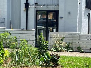 Epsom Home Suite - 4