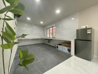 Cozy Corner House, Bandar Utama - 6