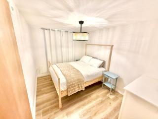 Muskoka Retreat on Bay Lake - 2