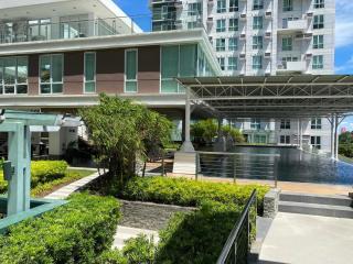 Abreeza chills place 1815 - 3