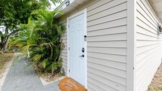 Florida Paradyse ll 5 min downtown Cozy Modern - 1