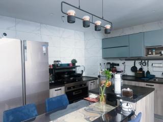 Xiaobaibai's B&B - 1