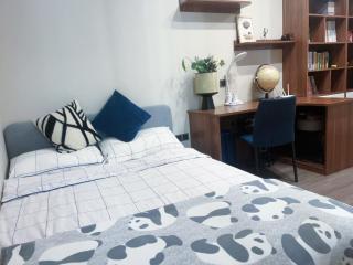 Xiaobaibai's B&B - 2